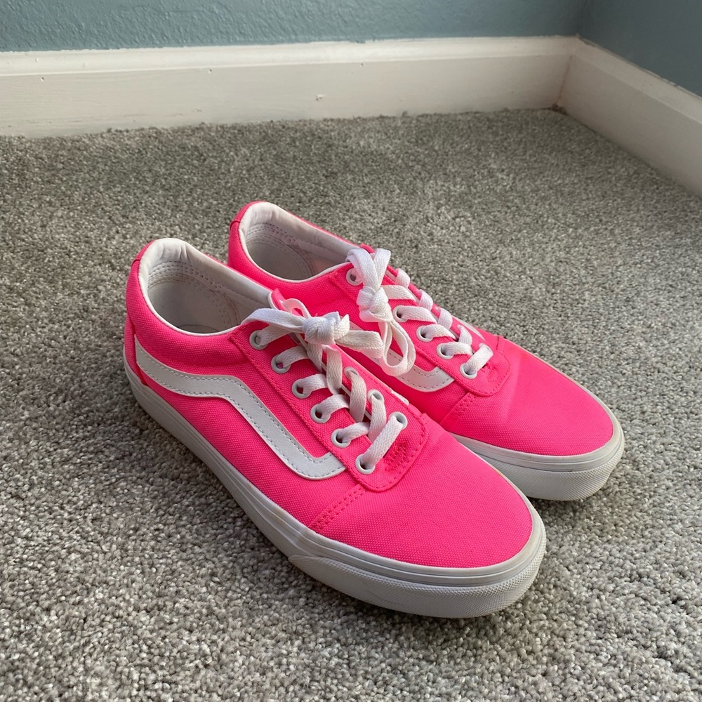 Womens pink vans, size 7.5 brand new